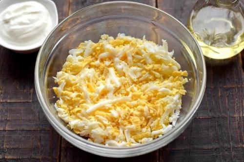Трубочки из лаваша с сыром и яйцом. 01 Трубочки из лаваша с сыром и яйцом. 01