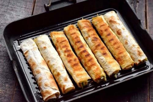 Трубочки из лаваша с сыром и яйцом. 07 Трубочки из лаваша с сыром и яйцом. 07