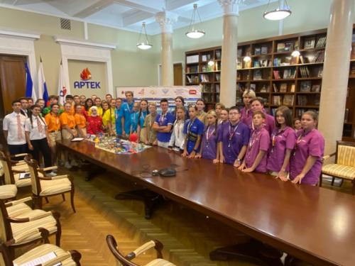 Страна суперсилы. 25 августа прошло мероприятие, организованное совместно МДЦ Артек и оао РЖД. 01