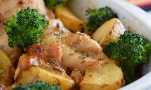 Курица с овощами в духовке с соусом. Курица с овощами в медово – горчичном соусе