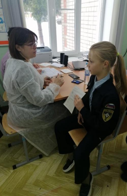 Урок здоровья для школьников мбоу сош поселка солидарность провела врач стоматолог - Маликова Людмила Витальевна. 01 Урок здоровья для школьников мбоу сош поселка солидарность провела врач стоматолог - Маликова Людмила Витальевна. 01