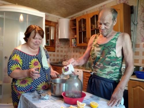 Лето - время готовить запасы на зиму. 08 Лето - время готовить запасы на зиму. 08