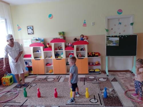 В наш детский садик к детям пришёл в гости доктор айболит. 02 В наш детский садик к детям пришёл в гости доктор айболит. 02
