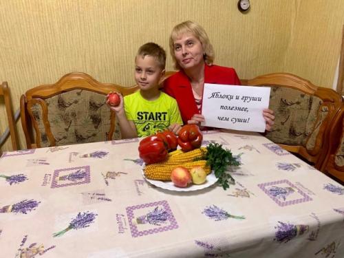 Во втором классе прошёл классный час на тему Здоровое Питание. 05 Во втором классе прошёл классный час на тему Здоровое Питание. 05