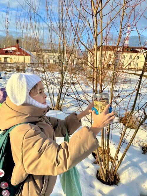5 б класс принял участие в акции Кормушка. 07