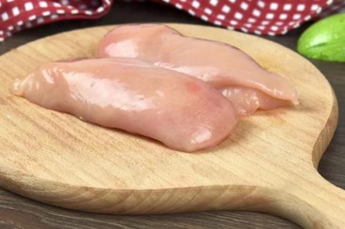 Как отличить свежую куриную грудку от замороженной перед варкой. Как подготовить куриную грудку к варке