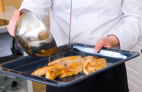 Как влияет отварная куриная грудка на работу организма. Про куриные грудки: польза и вред