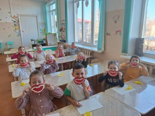 Воспитание здорового подрастающего поколения - одна из главных задач развития страны. Воспитание здорового подрастающего поколения - одна из главных задач развития страны.
