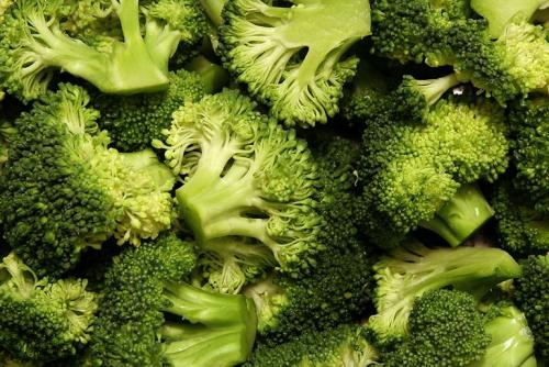 Какие продукты питания содержат больше всего белка 01 Какие продукты питания содержат больше всего белка 01